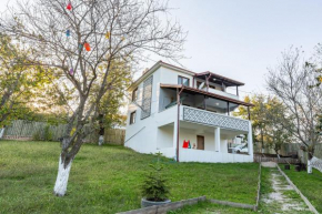 Pleasant Villa Surrounded by Nature with Refreshing View in Sapanca